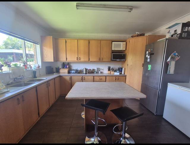 3 BEDROOM HOUSE FOR SALE IN THREE RIVERS EAST
